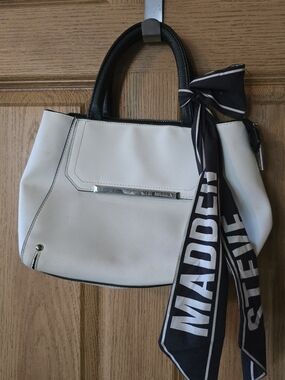👜 Women’s Purses & Handbags | Crossbody + Tote | $10 Closet Clearout